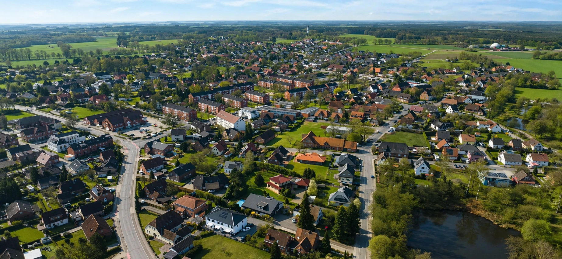 Luftbild der Wedemark mit Feldern, Wohnlagen und Ortsteilen